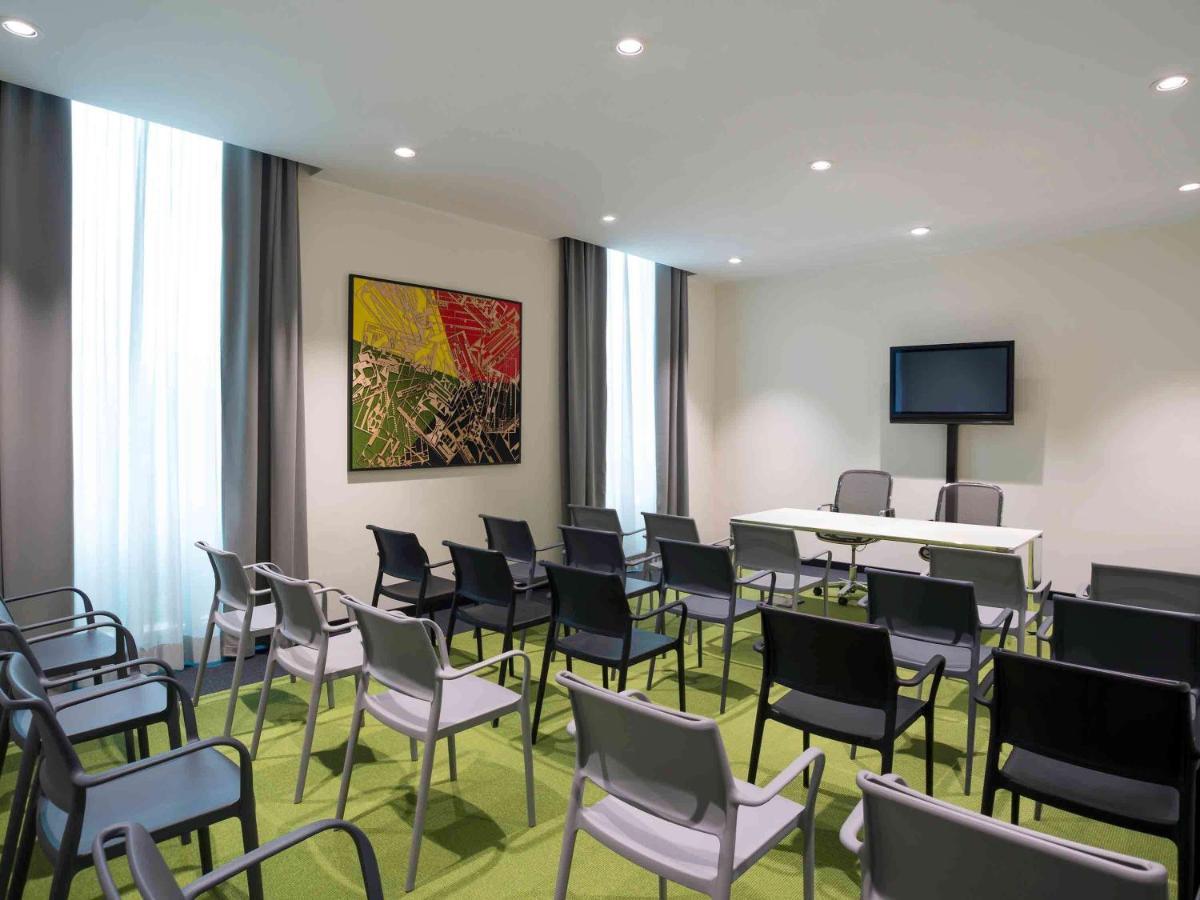 Ibis Styles Milano Melegnano Hotel Carpiano Exterior photo