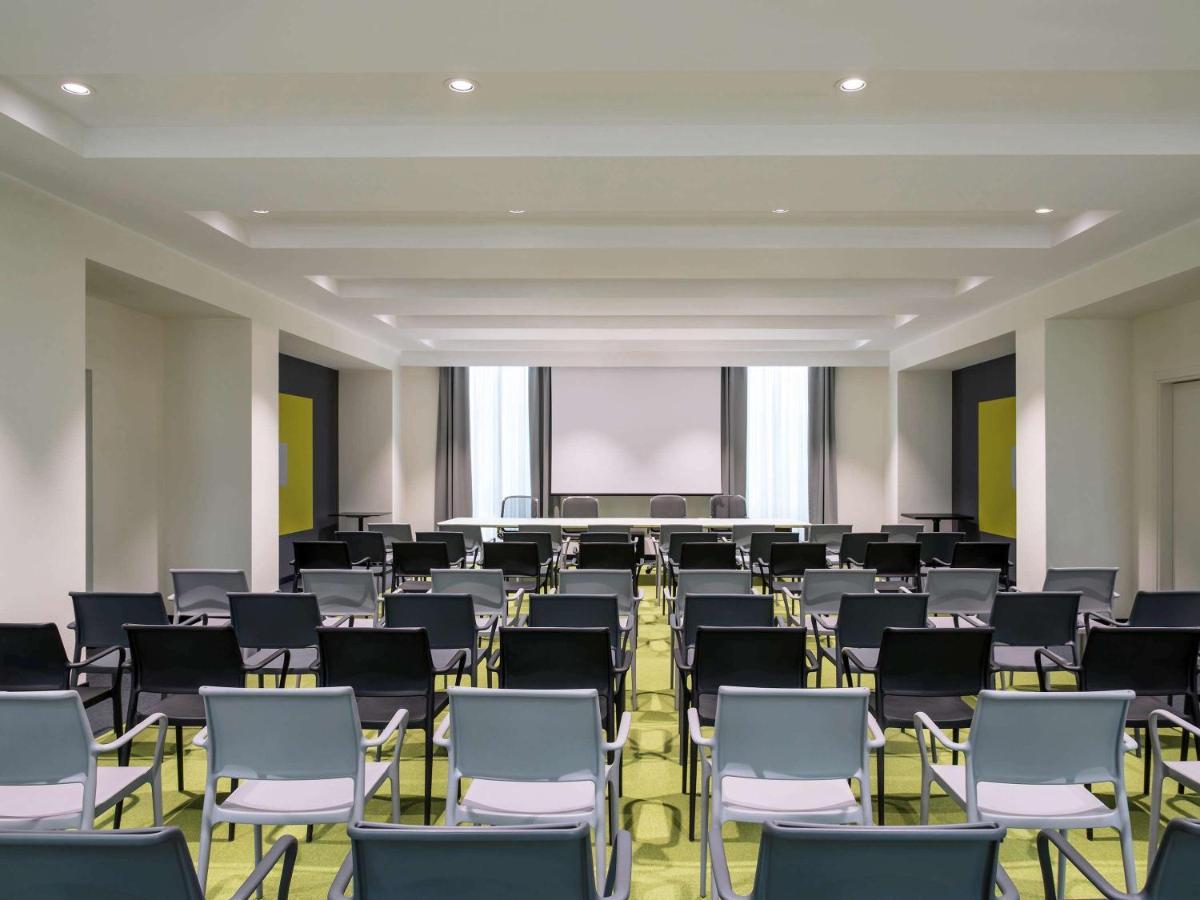 Ibis Styles Milano Melegnano Hotel Carpiano Exterior photo