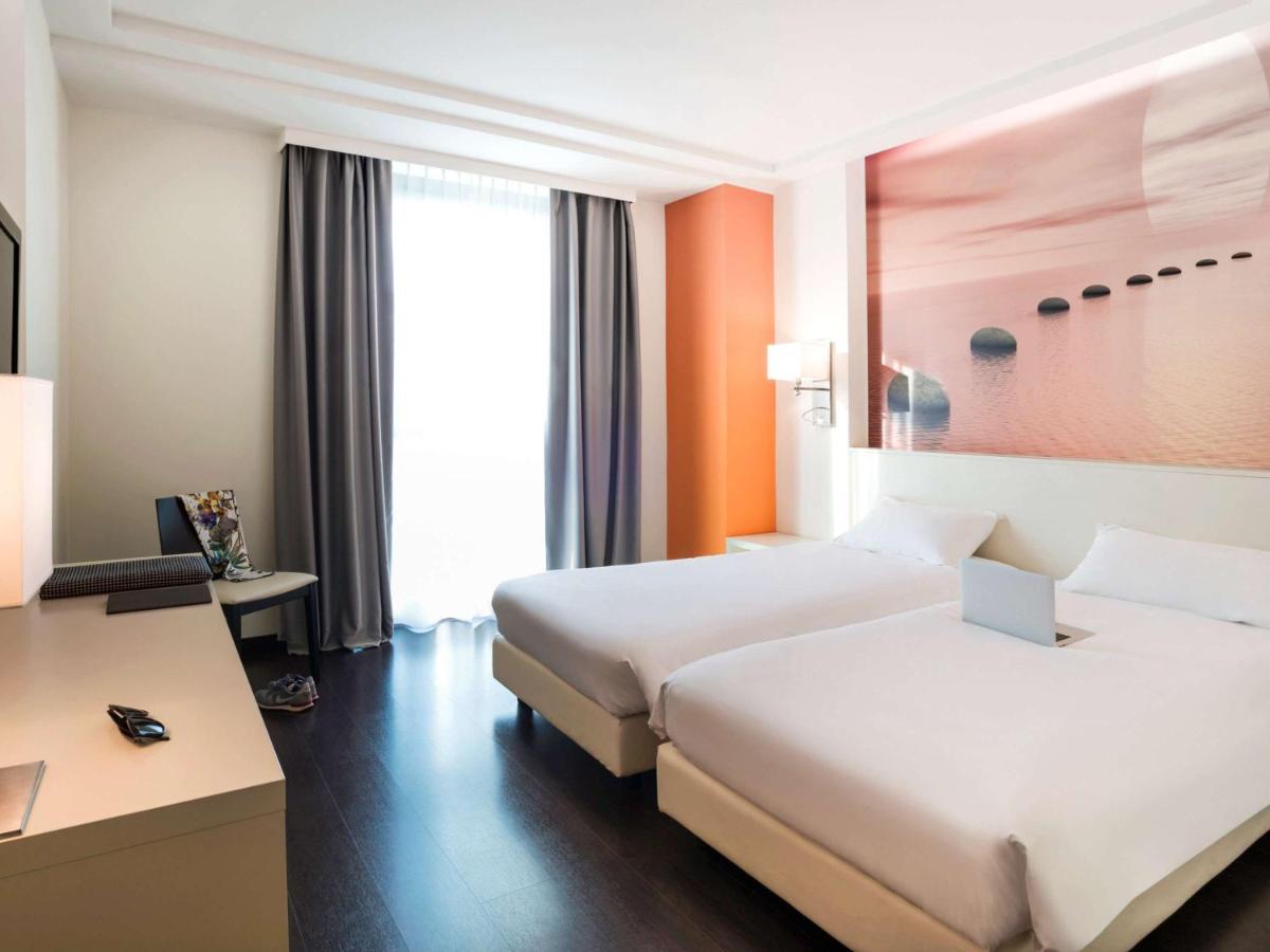 Ibis Styles Milano Melegnano Hotel Carpiano Exterior photo